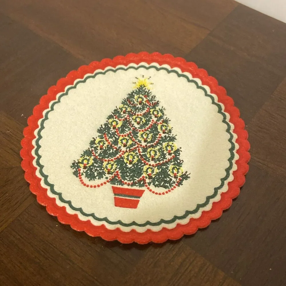 46 Vtg Christmas Paper Drink Coasters Christmas Tree Red Scalloped Edge